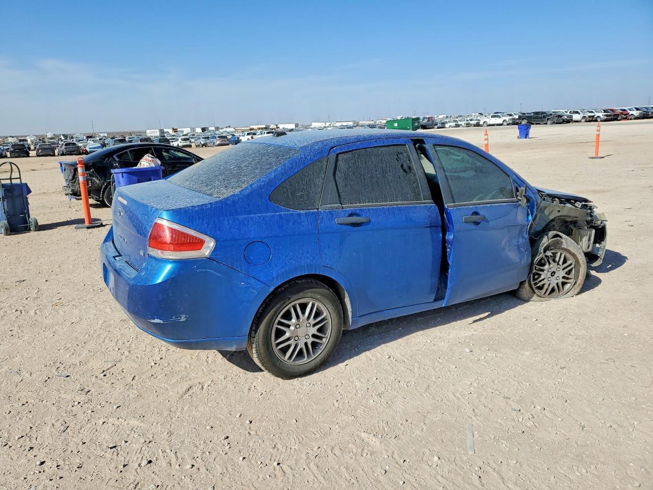 2010 Ford Focus Se - Фото 3