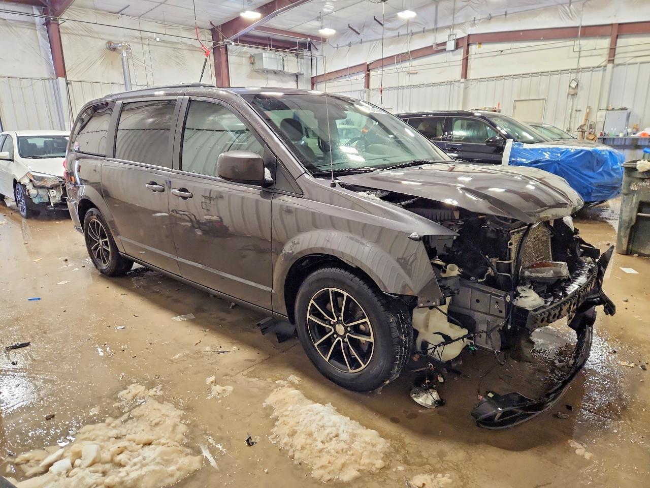 2019 Dodge Grand Caravan Gt - Фото 4
