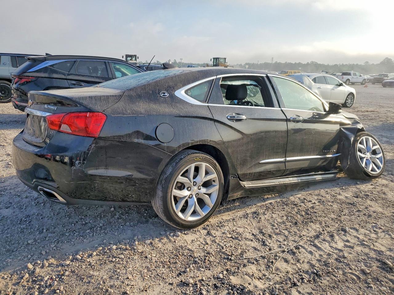 2020 Chevrolet Impala Premier - Фото 3