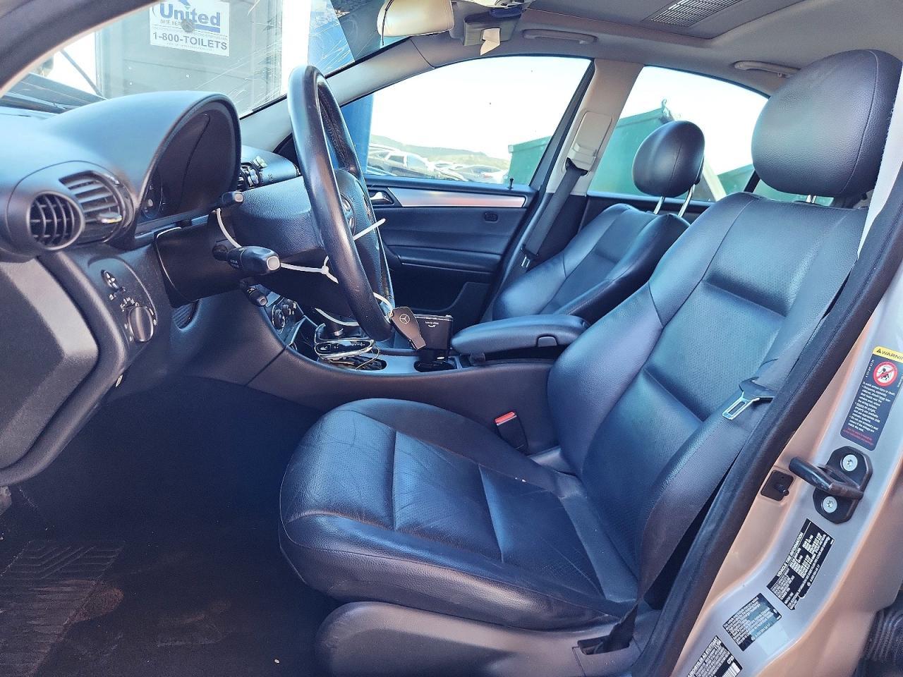 2005 Mercedes-Benz C 230K Sport Sedan - Фото 7