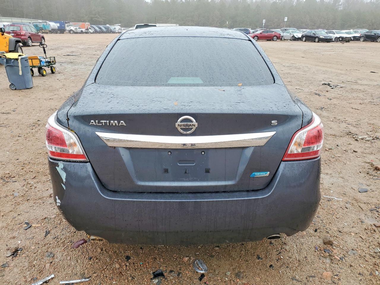 2013 Nissan Altima 2.5 - Фото 6