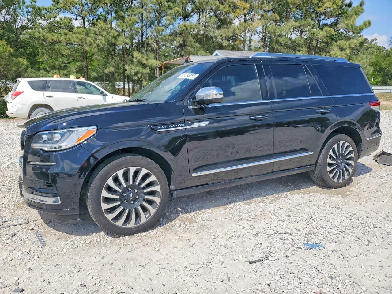 2023 Lincoln Navigator Black Label