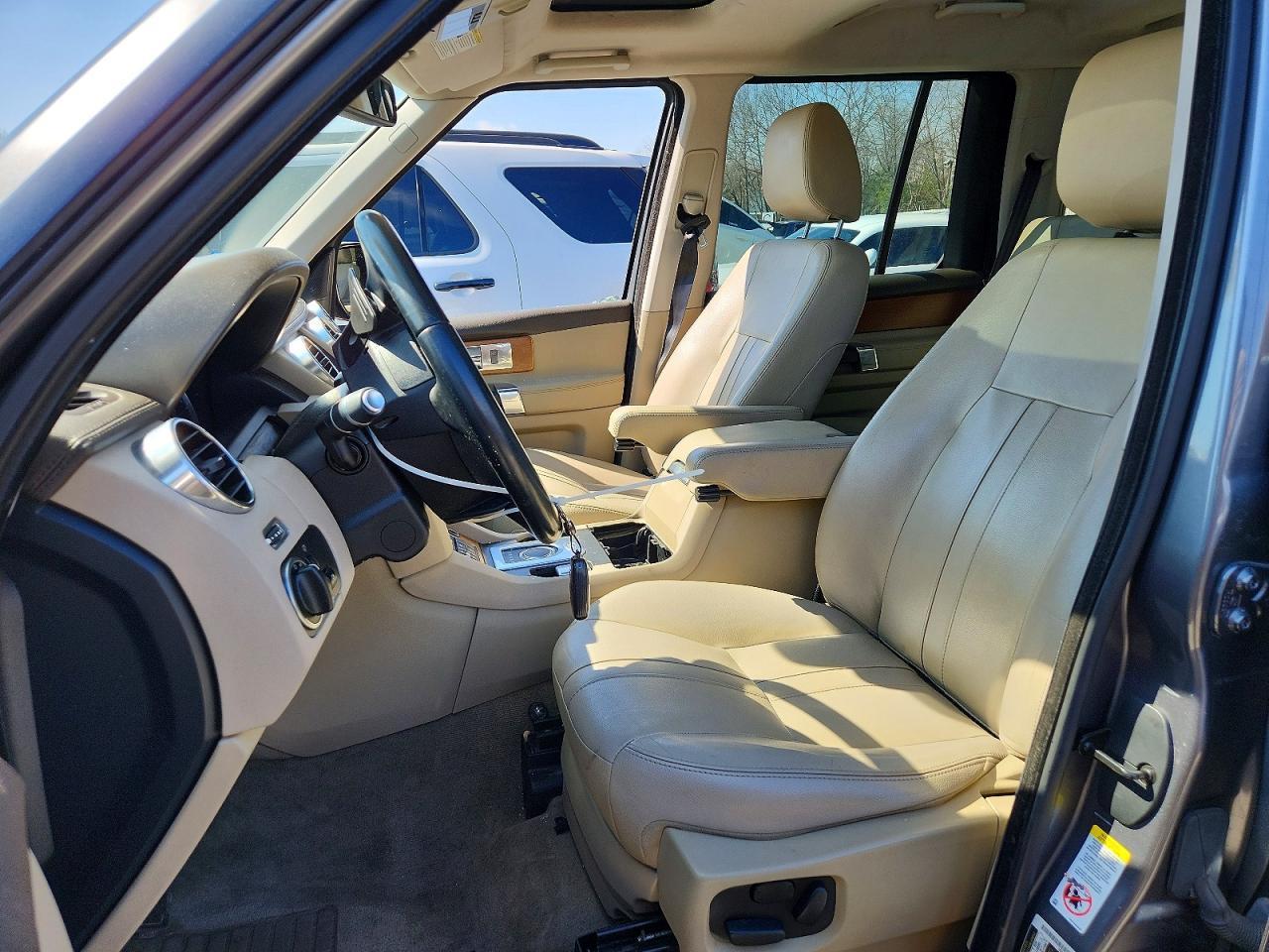 2016 Land Rover Lr4 Hse - Image 7