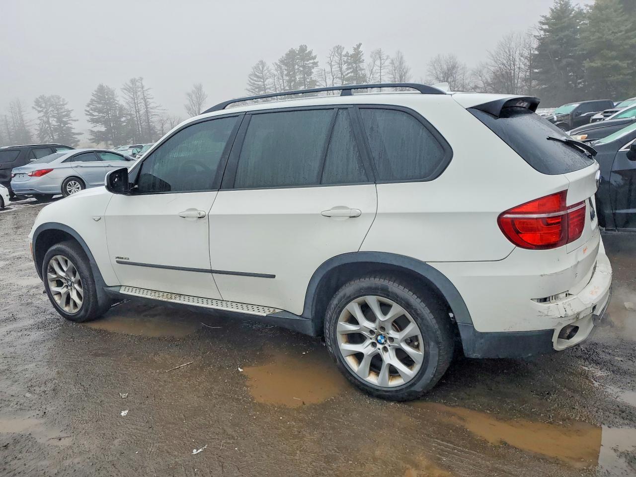 2013 BMW X5 xDrive35I - Фото 2