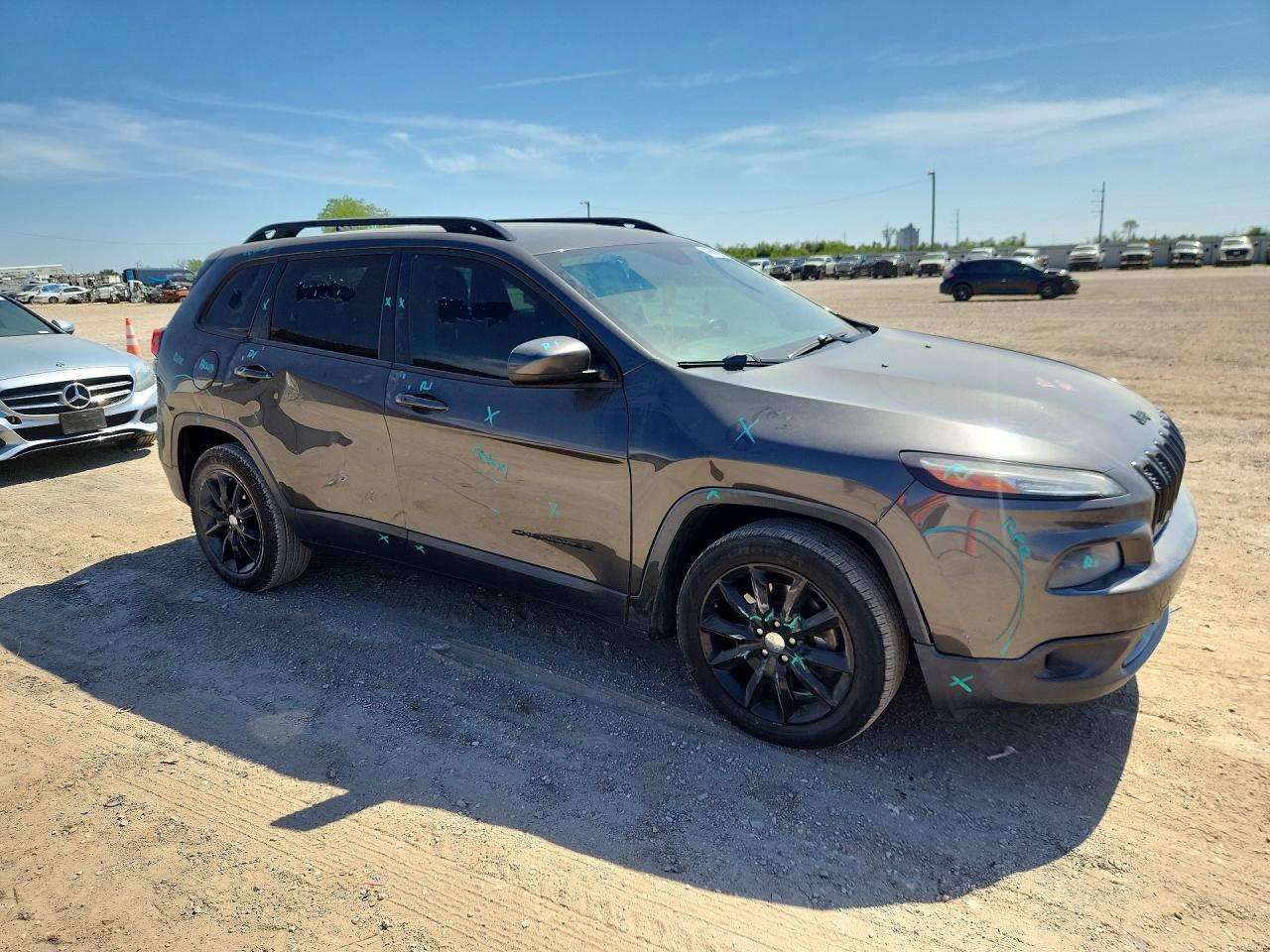 2014 Jeep Cherokee Latitude - Image 4