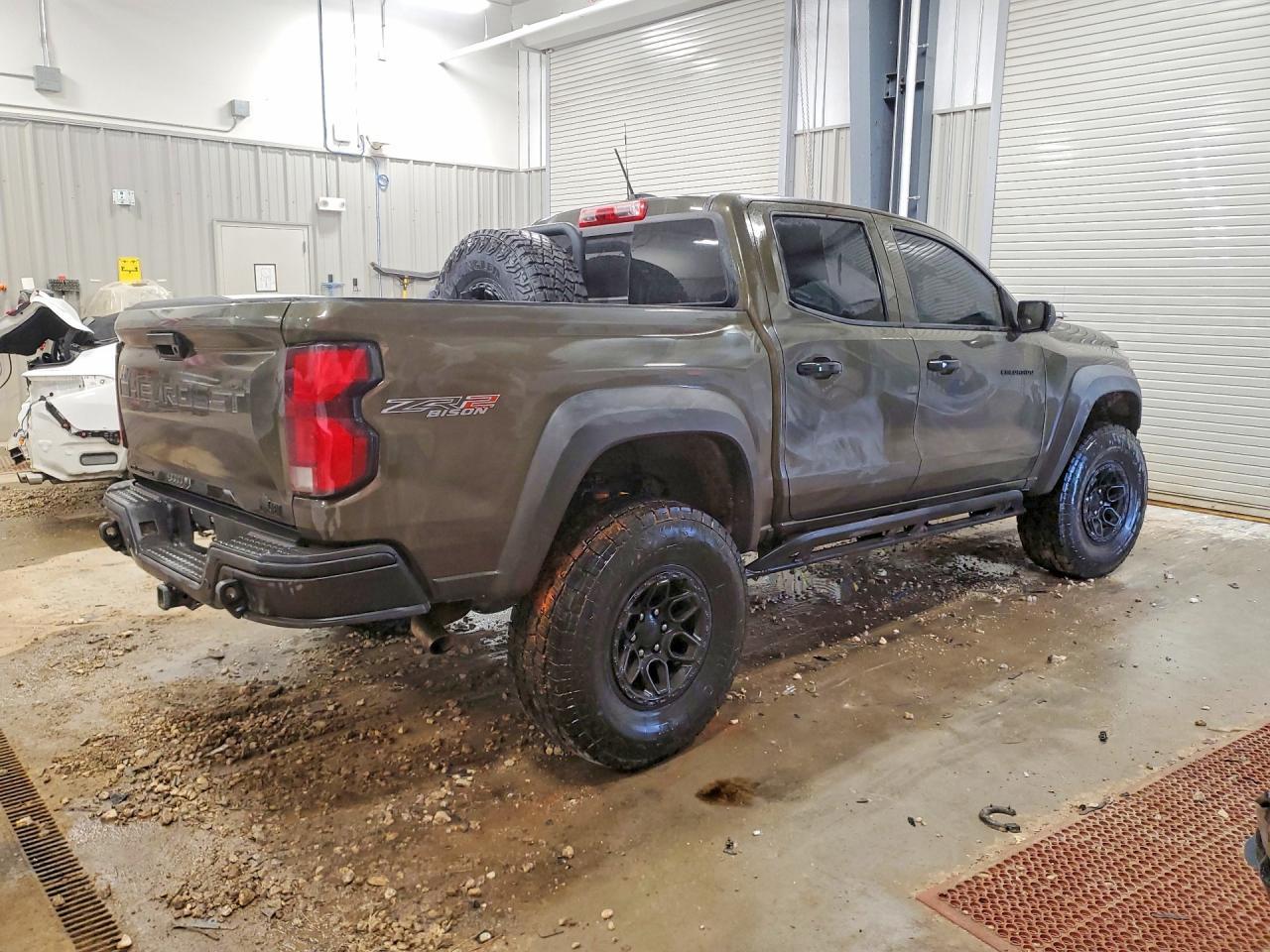 2024 Chevrolet Colorado Zr2 - Фото 3