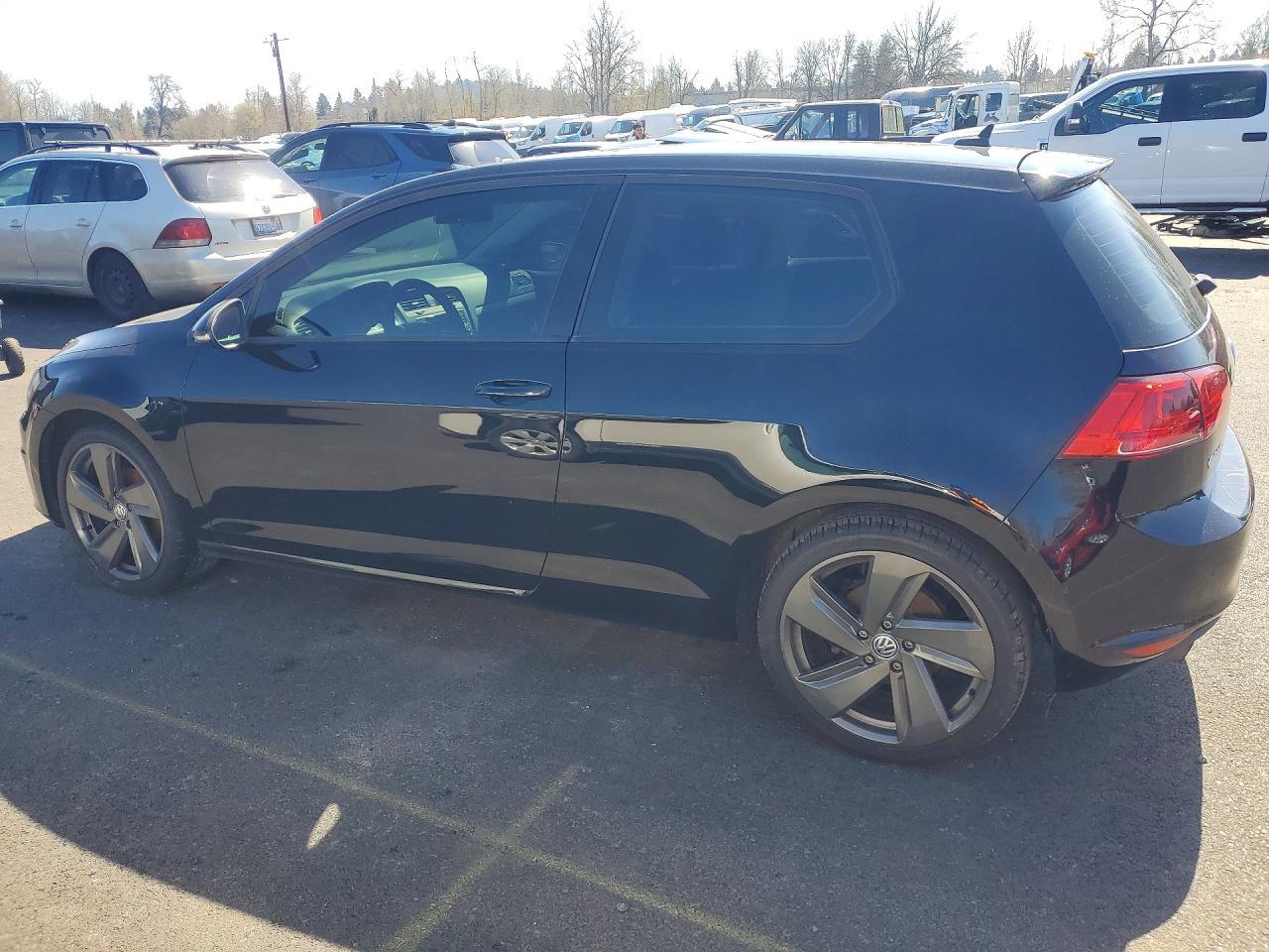 2015 Volkswagen Golf - Фото 2