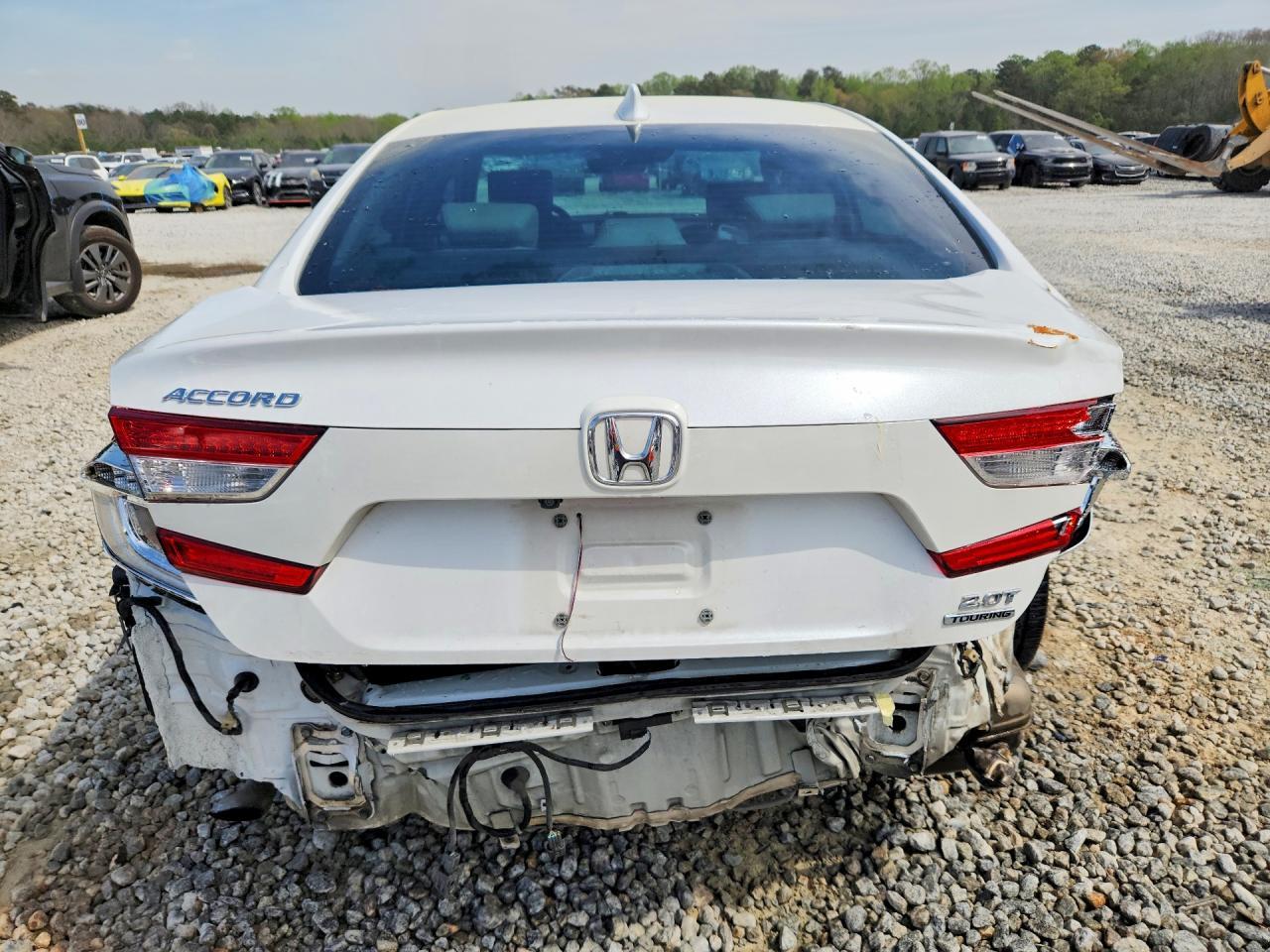 2019 Honda Accord Touring - Фото 6