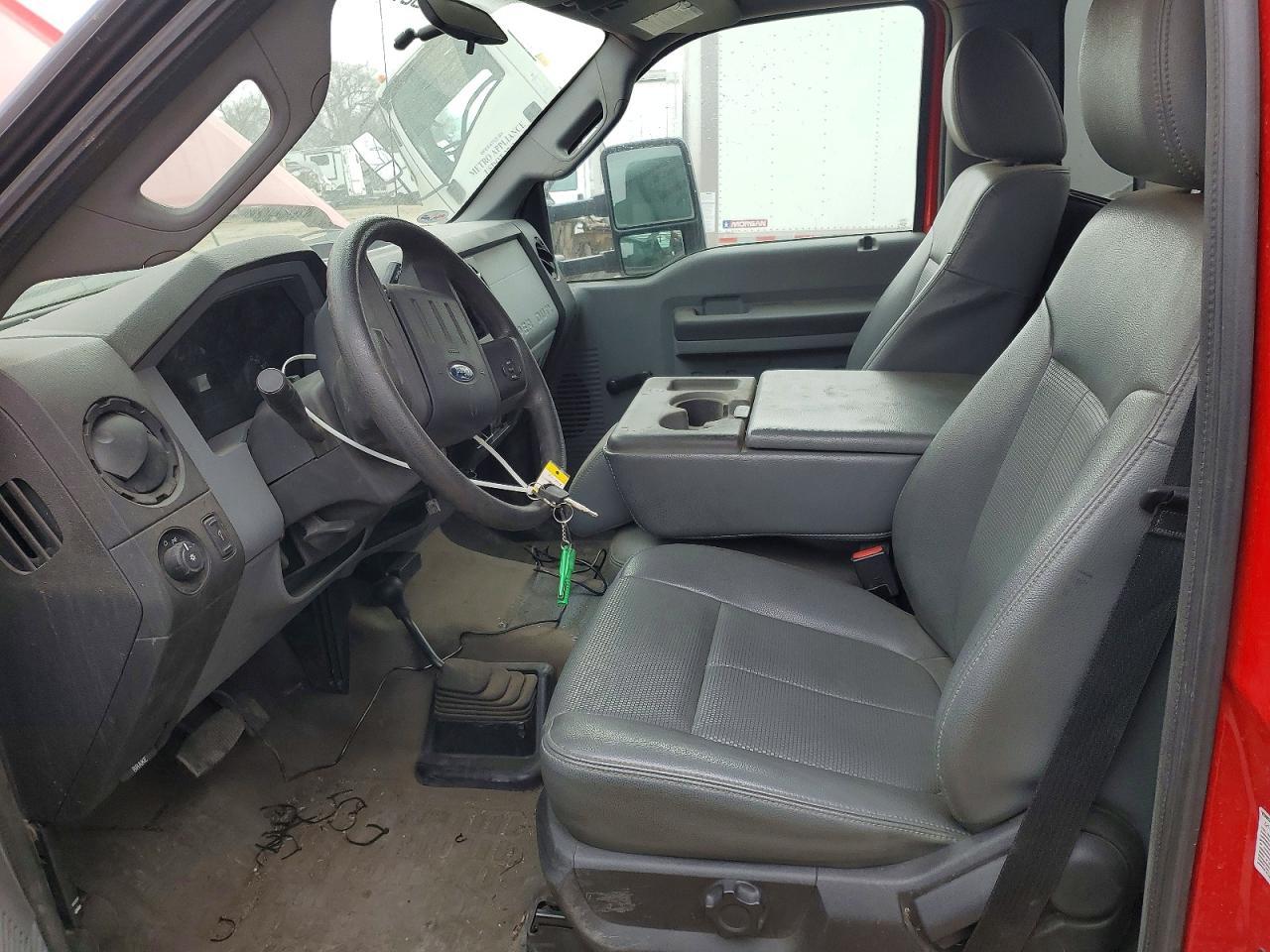 2013 Ford F550 Super Duty Truck Cab And Chassis - Фото 7