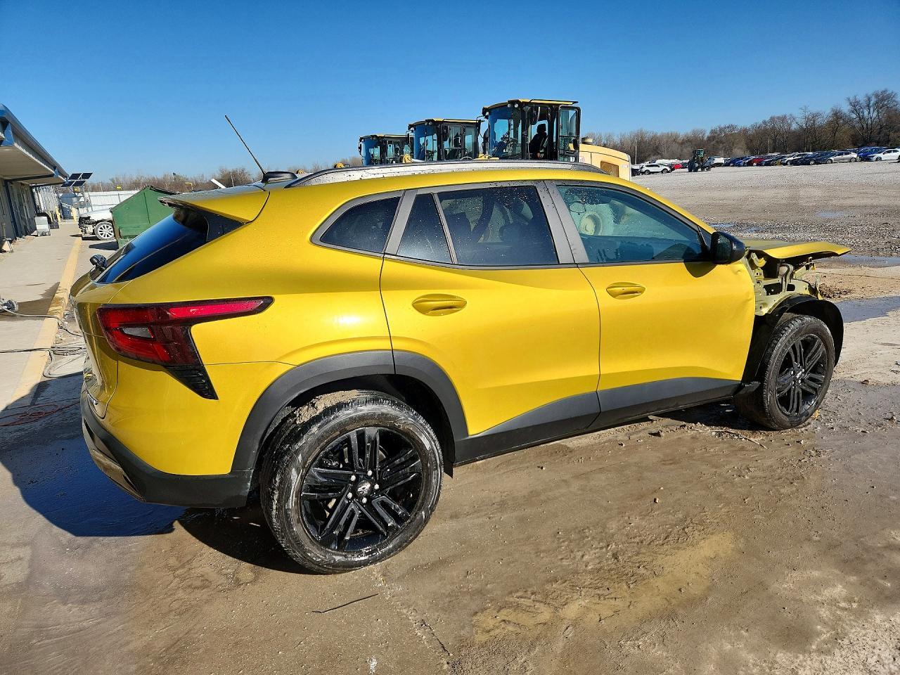 2024 Chevrolet Trax Activ - Image 3