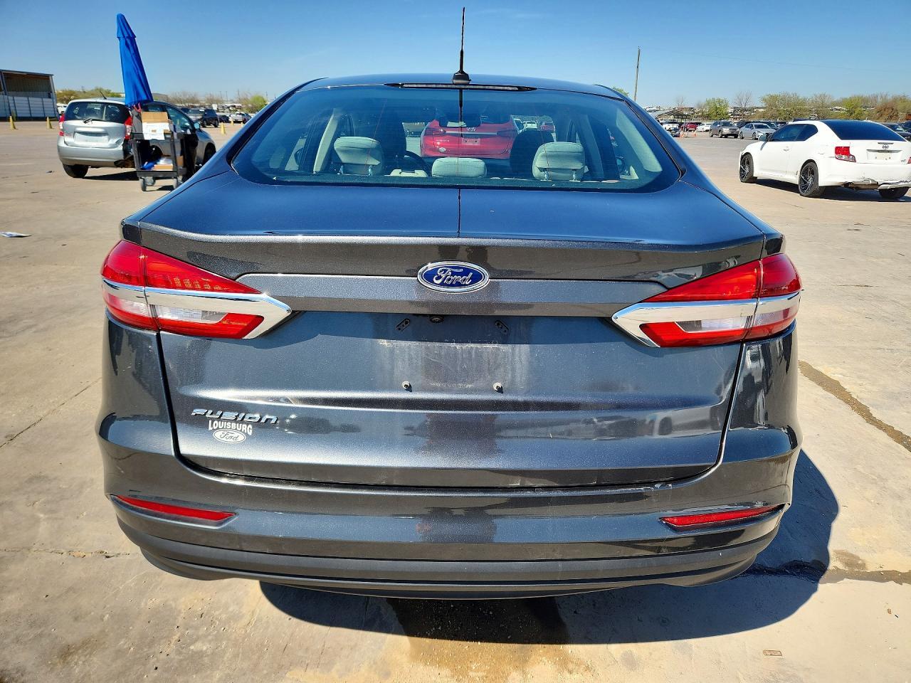 2019 Ford Fusion S - Фото 6