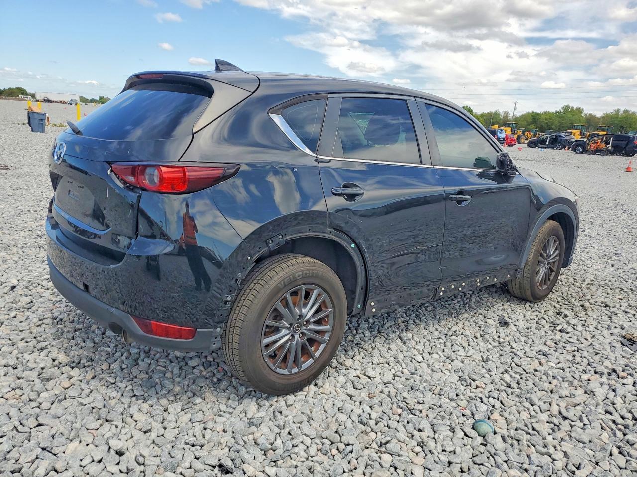 2020 Mazda Cx-5 Sport - Image 3