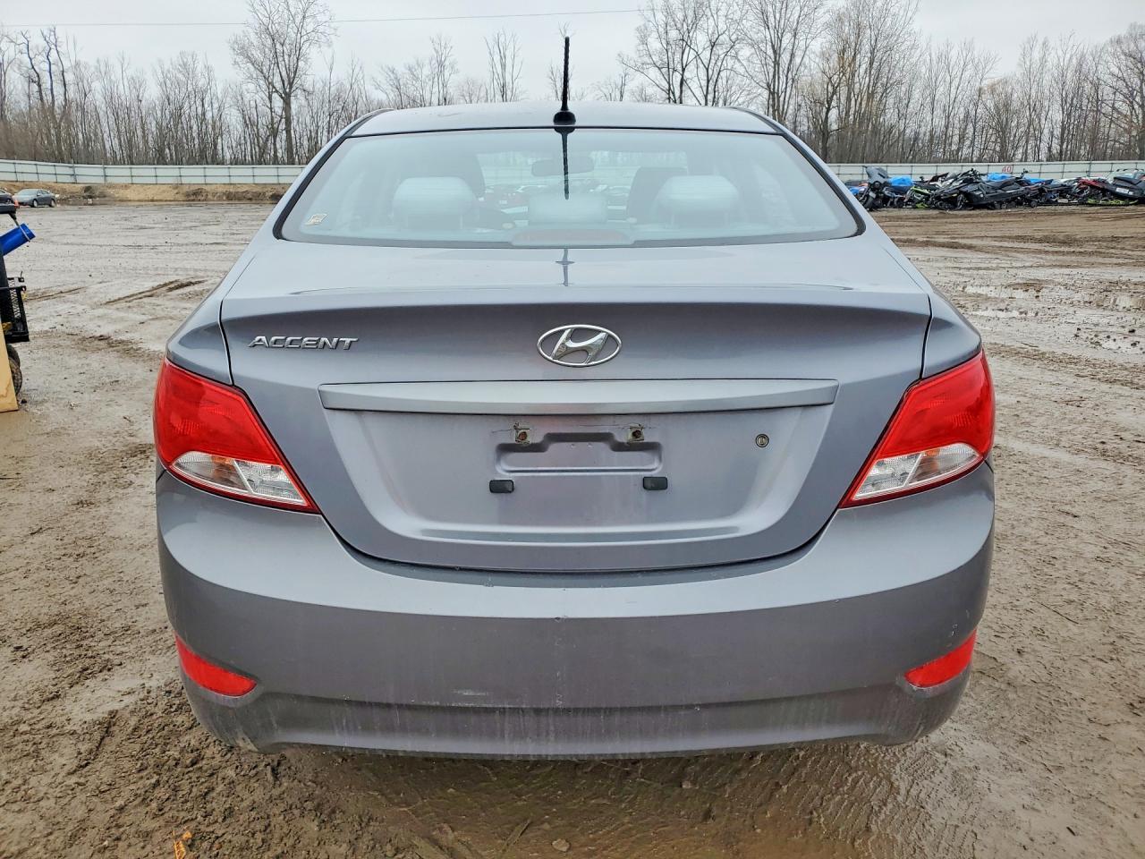 2016 Hyundai Accent Se - Фото 6
