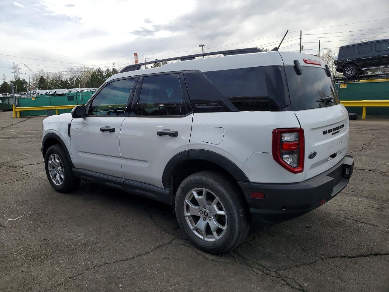 2022 Ford Bronco Sport - Image 2