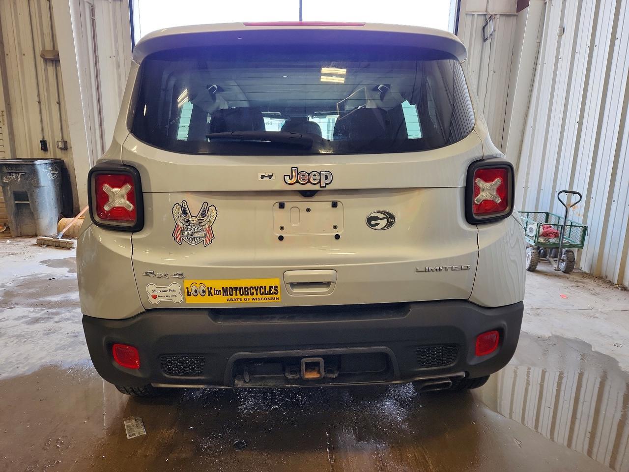 2021 Jeep Renegade Limited - Фото 6