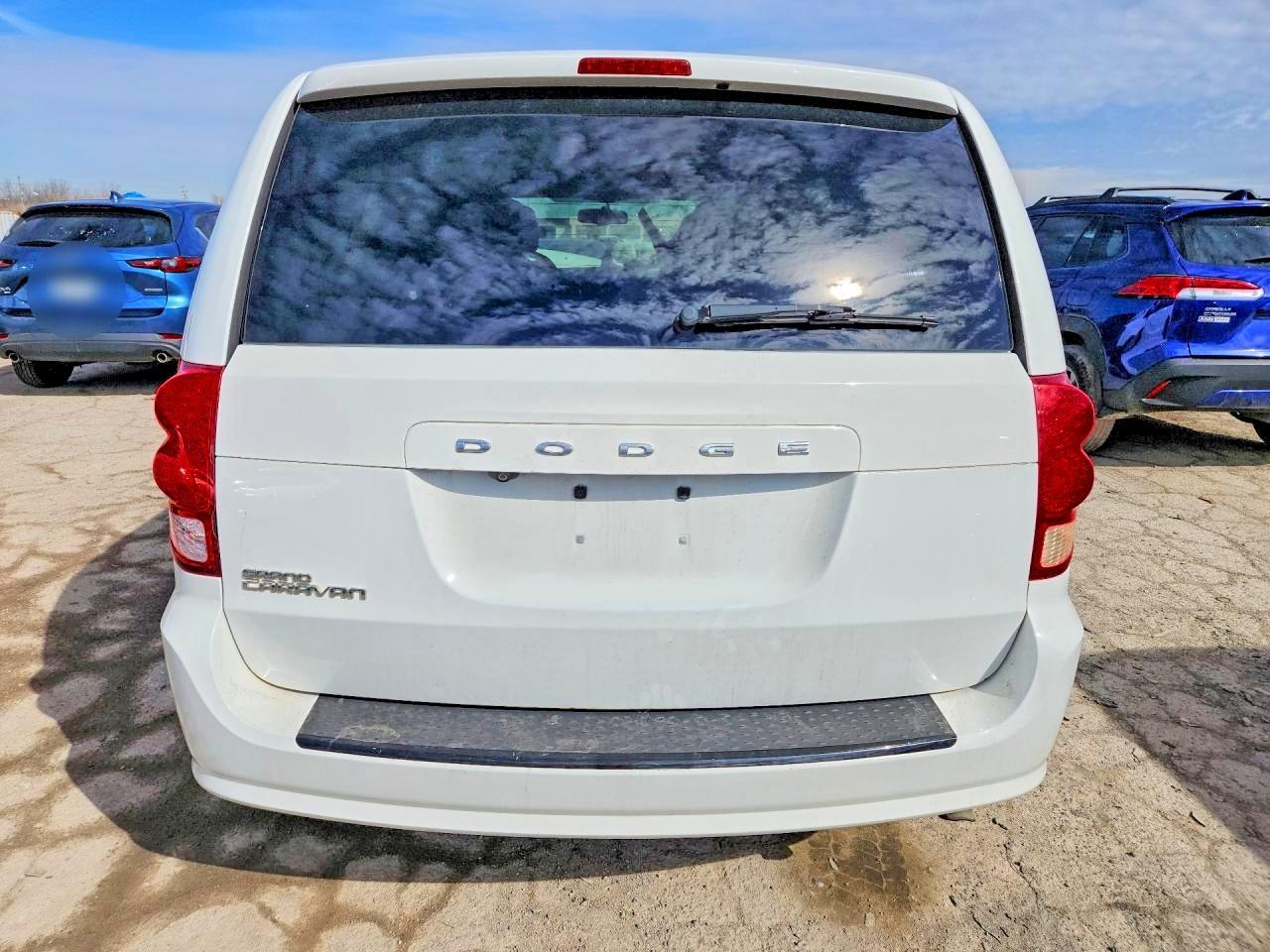 2015 Dodge Grand Caravan Sxt - Image 6