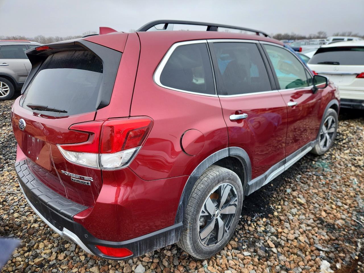 2019 Subaru Forester Touring - Фото 3