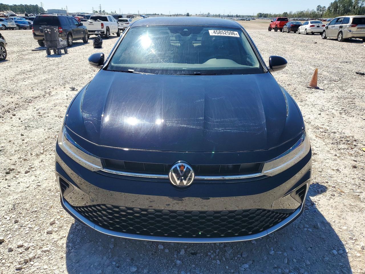 2025 Volkswagen Jetta Se - Image 5