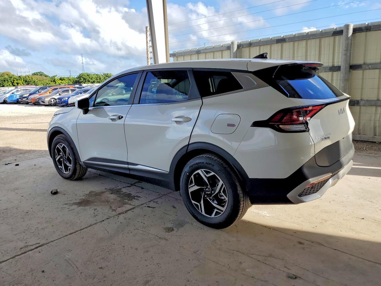 2025 Kia Sportage Lx - Фото 2