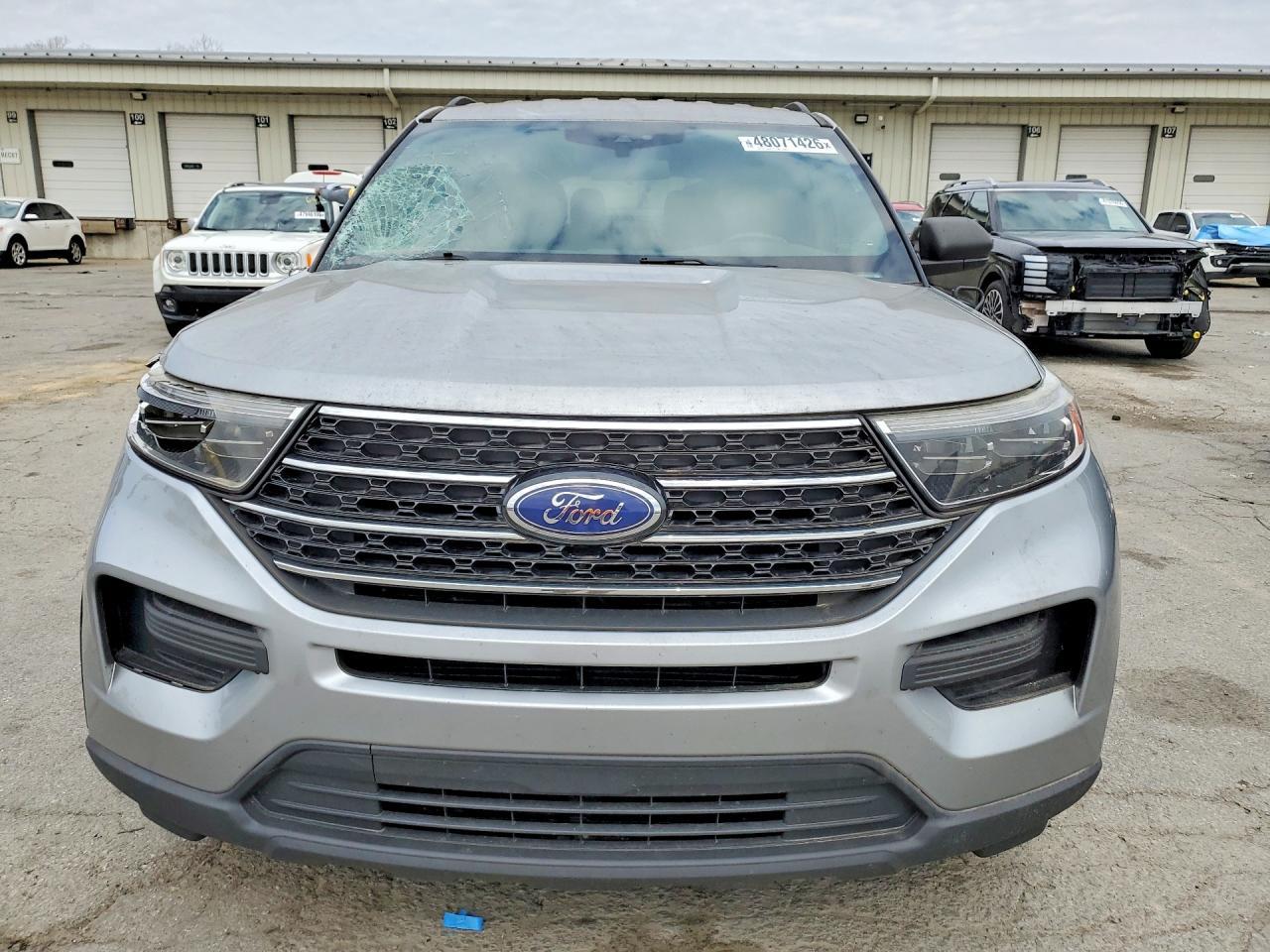 2020 Ford Explorer Xlt - Фото 5
