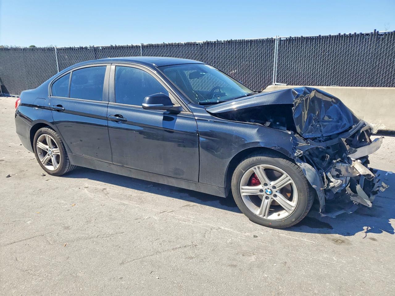 2014 BMW 328 Xi Sulev - Image 4