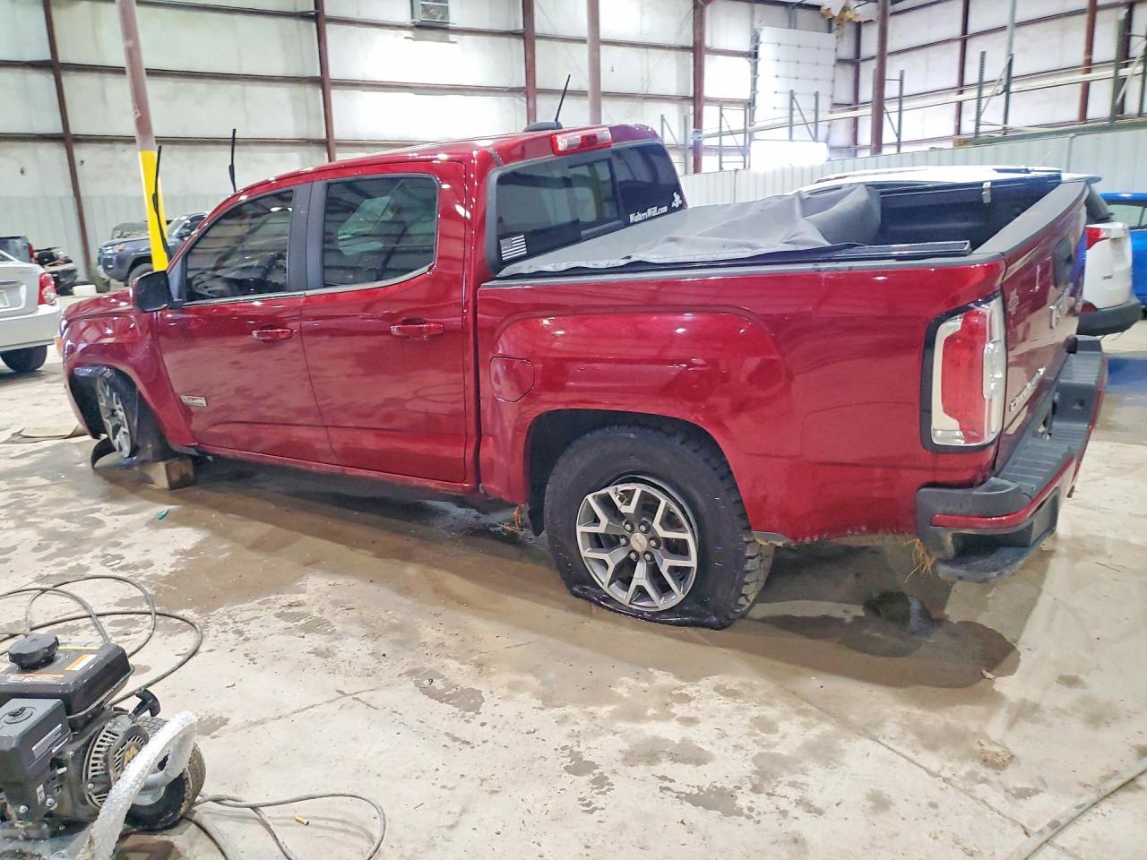 2019 GMC Canyon All Terrain - Фото 2