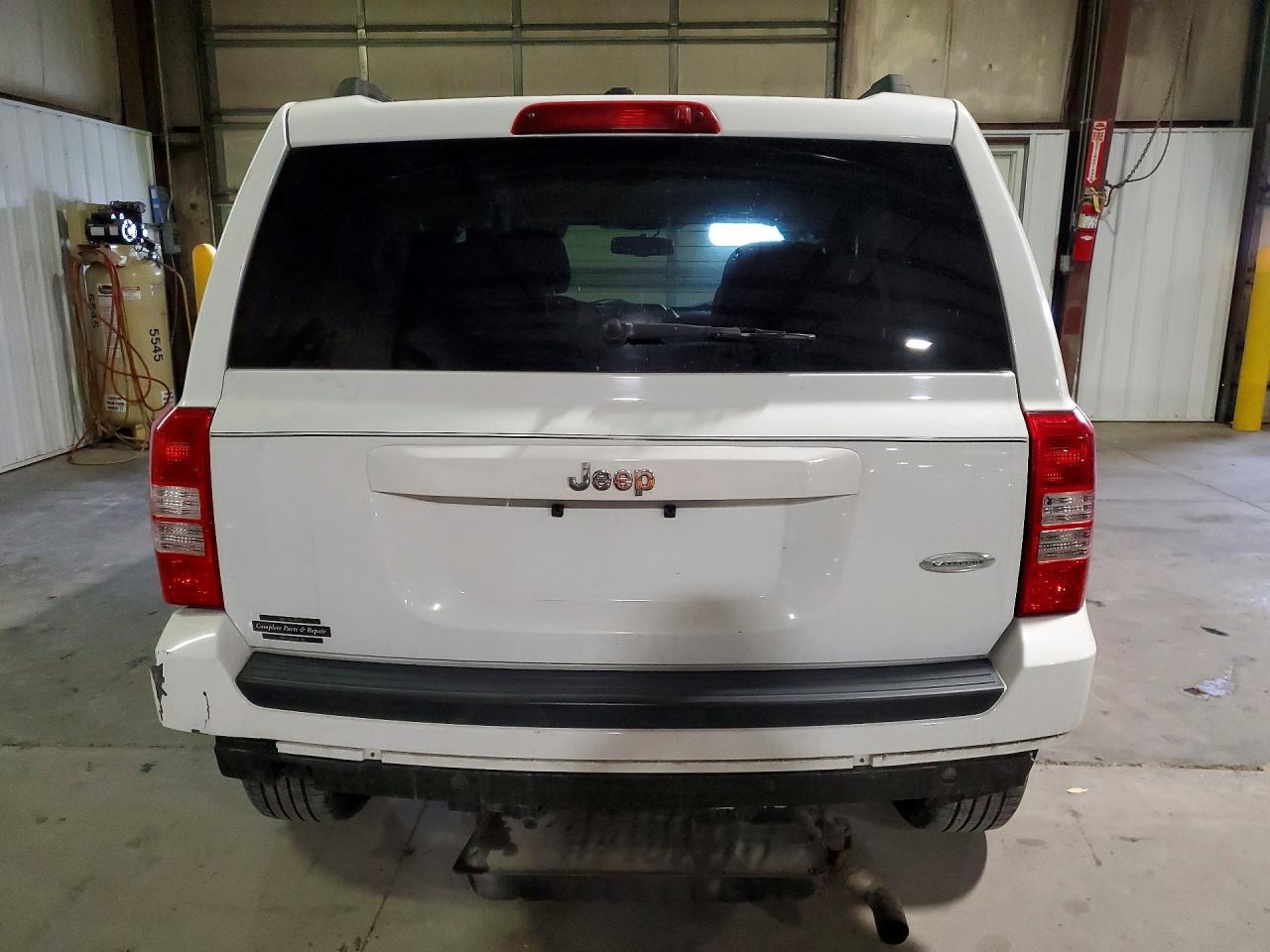 2016 Jeep Patriot Latitude - Image 6