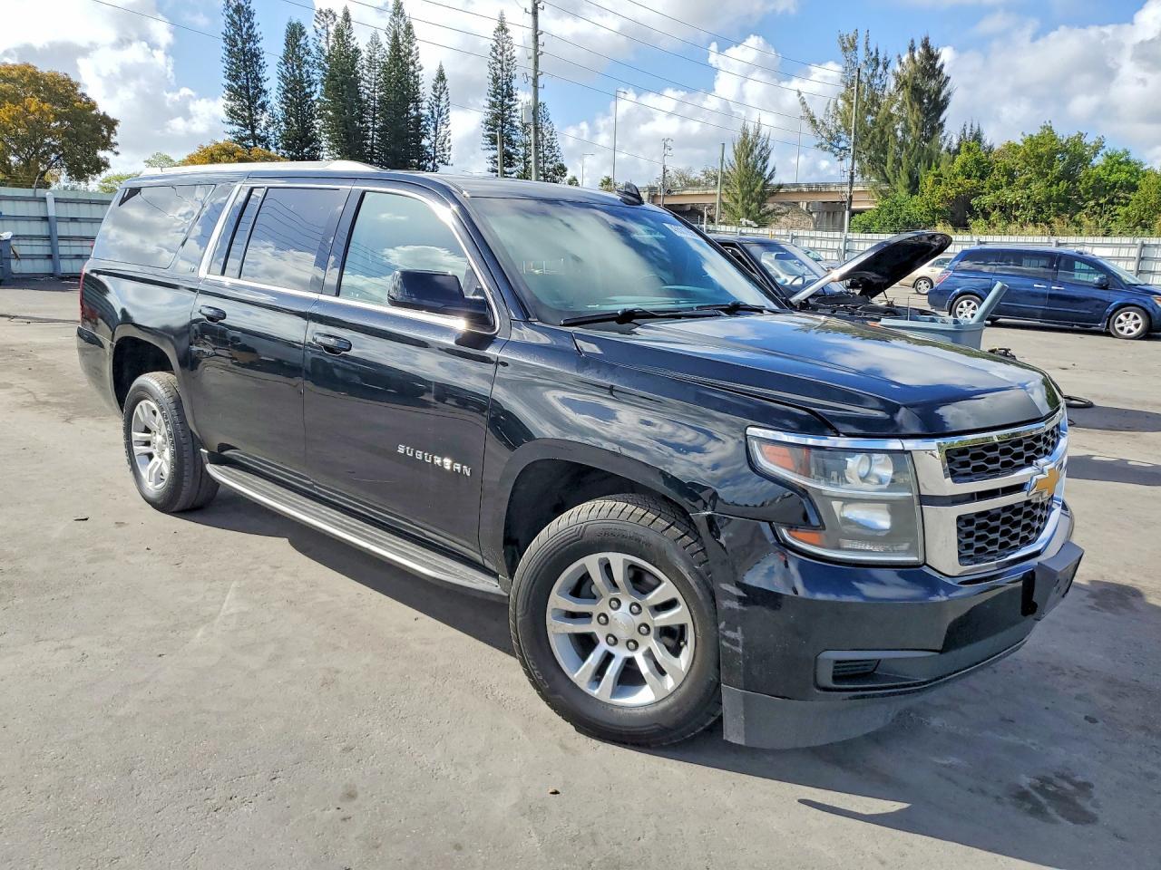 2019 Chevrolet Suburban K1500 Lt - Фото 4