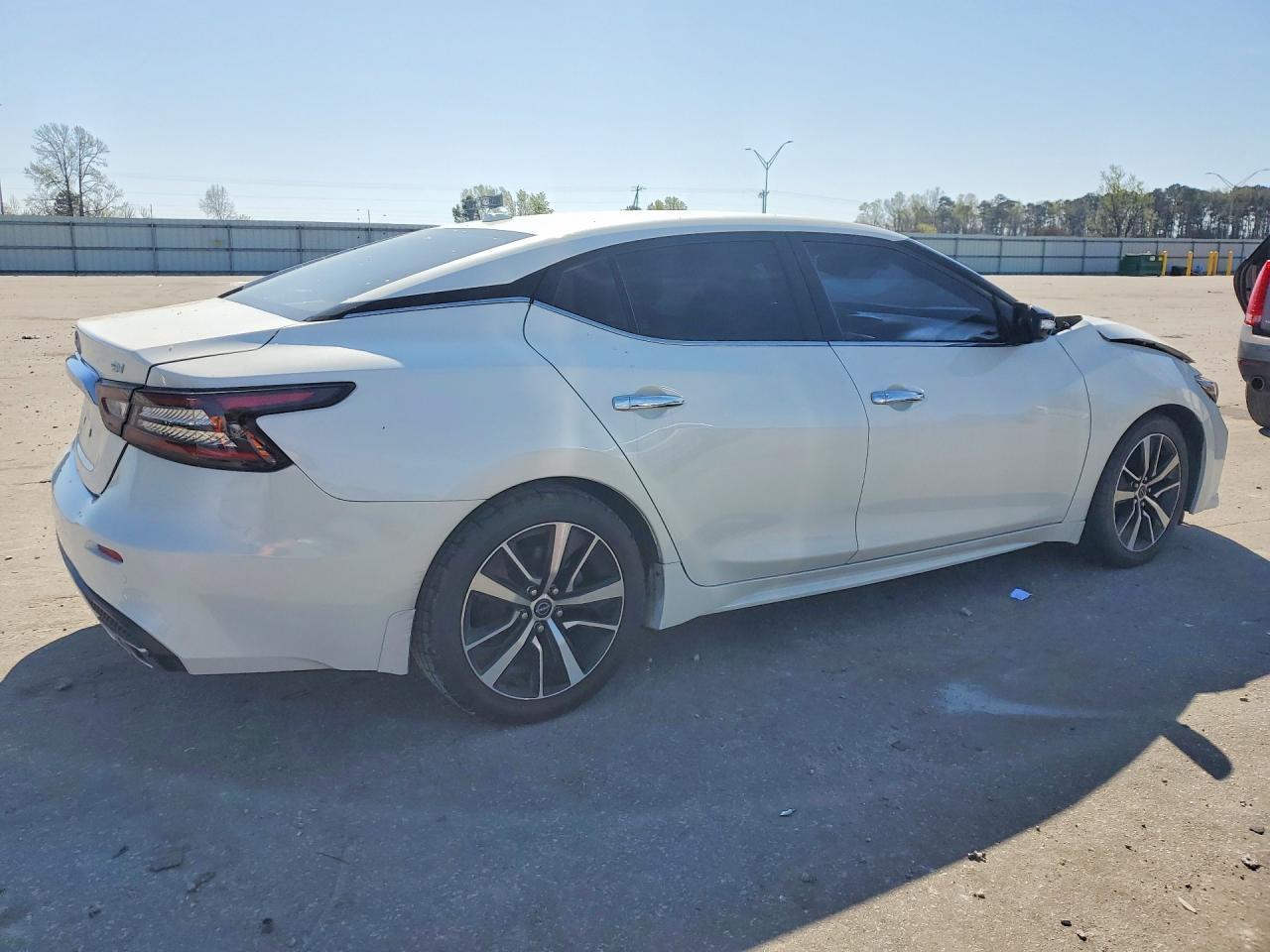 2023 Nissan Maxima 3.5 Sv - Image 3