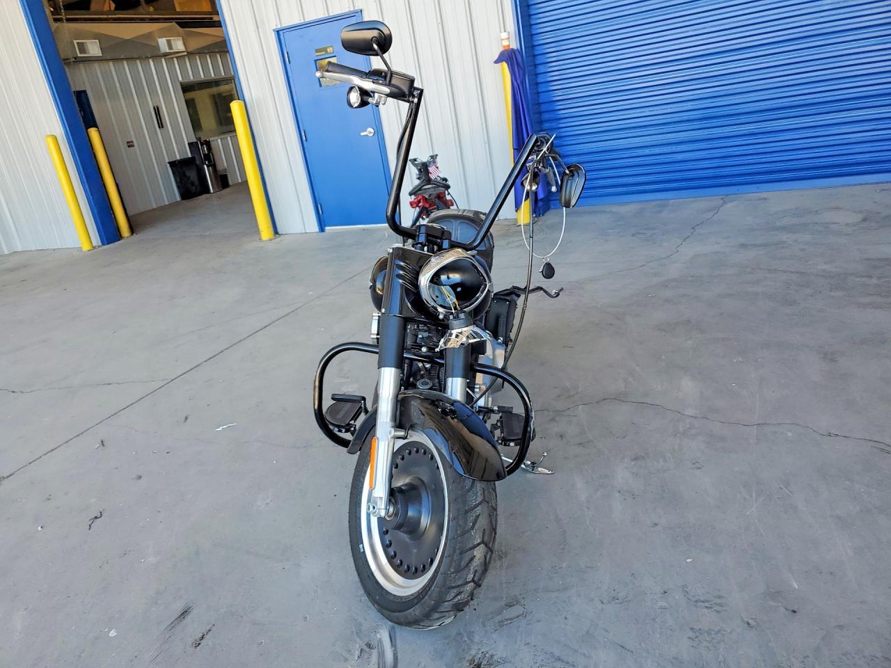 2016 Harley-Davidson Flstfb Fatboy Lo - Фото 2