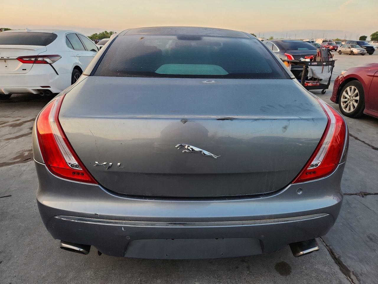 2012 Jaguar Xjl - Фото 6