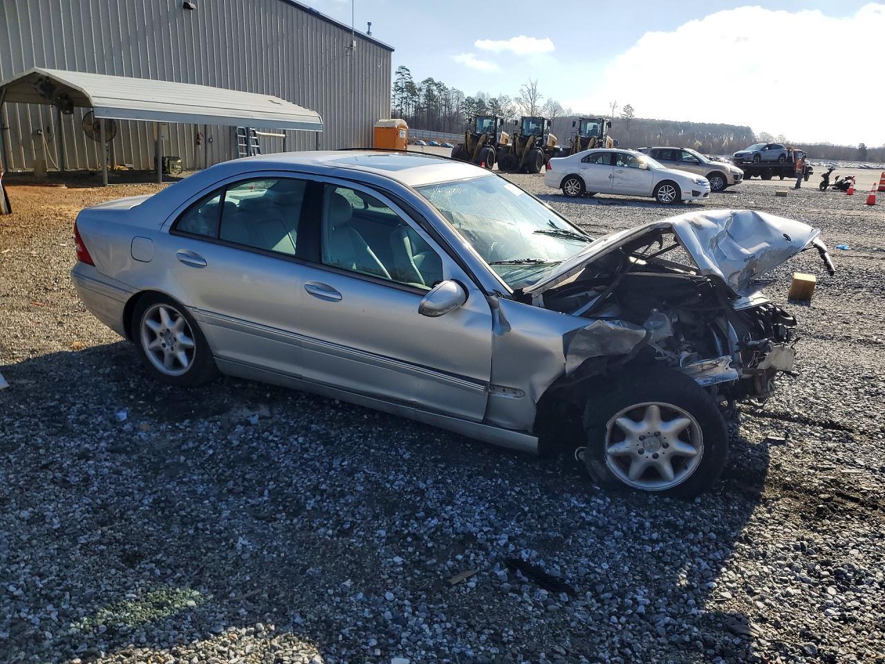 2002 Mercedes-Benz C 240 - Фото 4