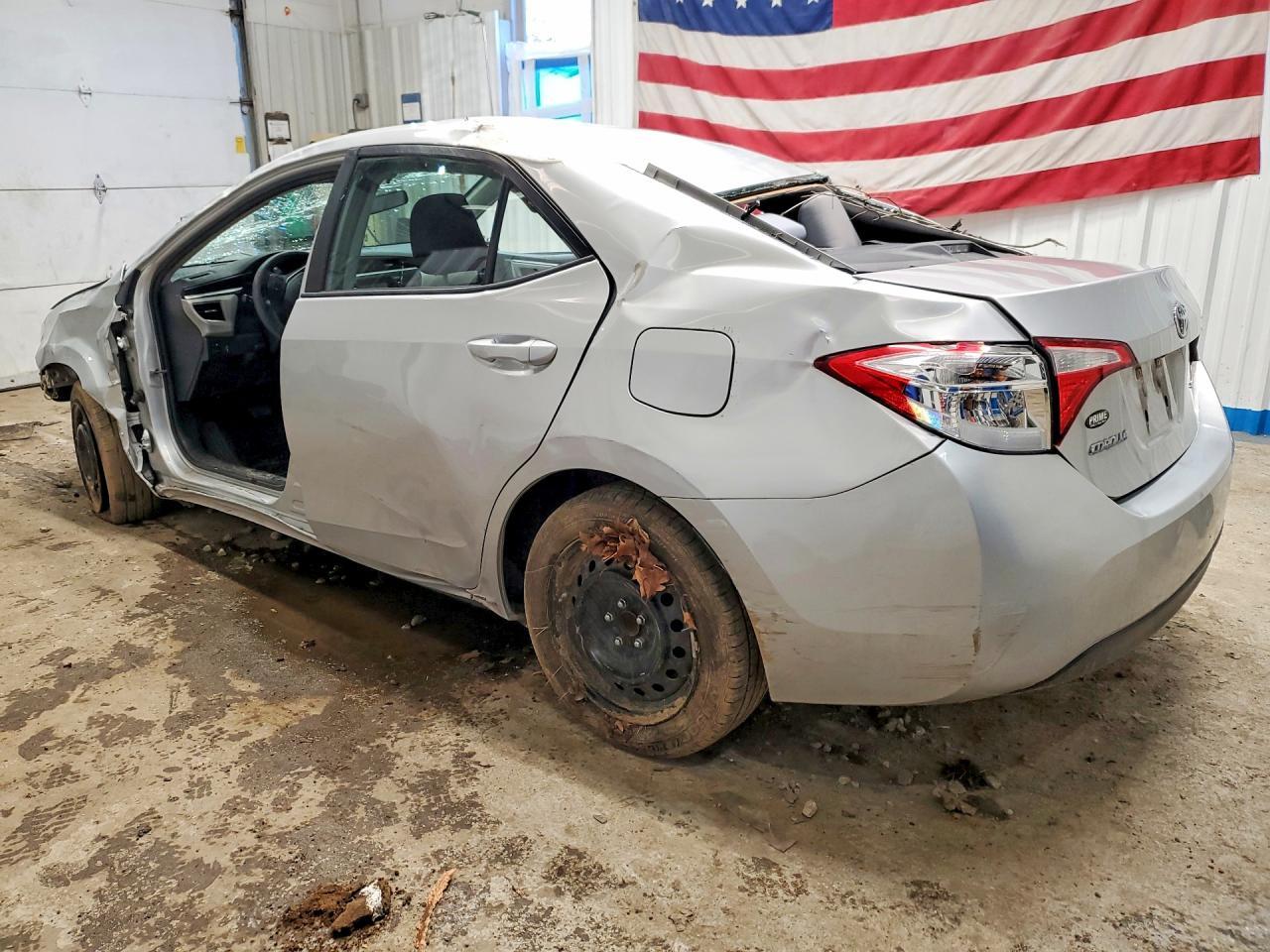 2016 Toyota Corolla Le - Фото 2