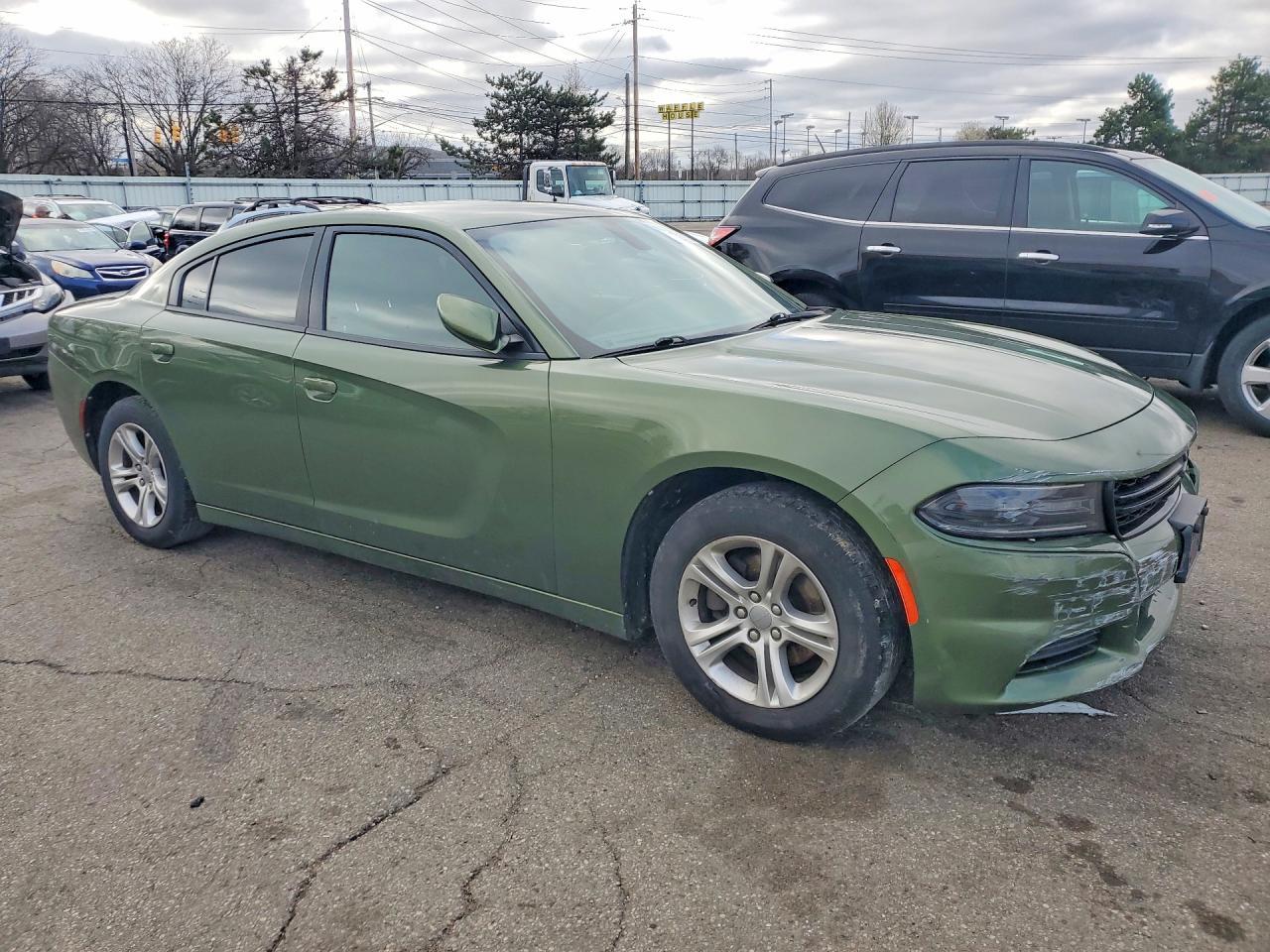 2019 Dodge Charger Sxt - Image 4