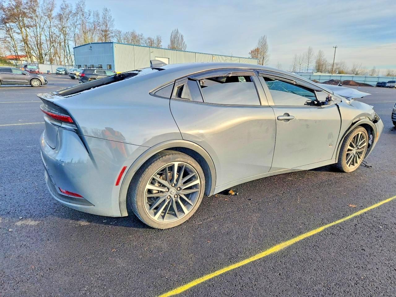 2023 Toyota Prius Le - Фото 3