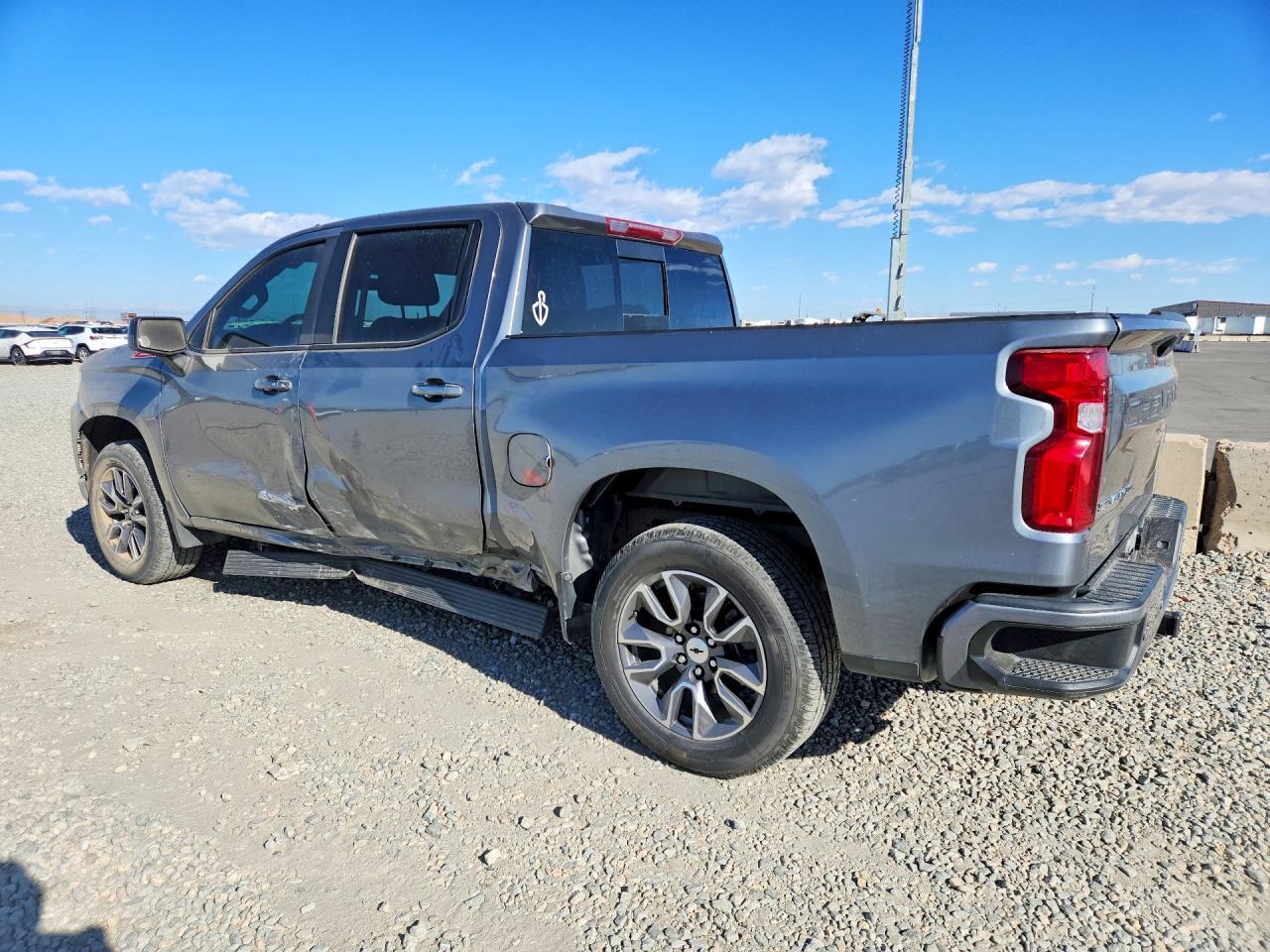 2021 Chevrolet Silverado K1500 Rst - Image 2