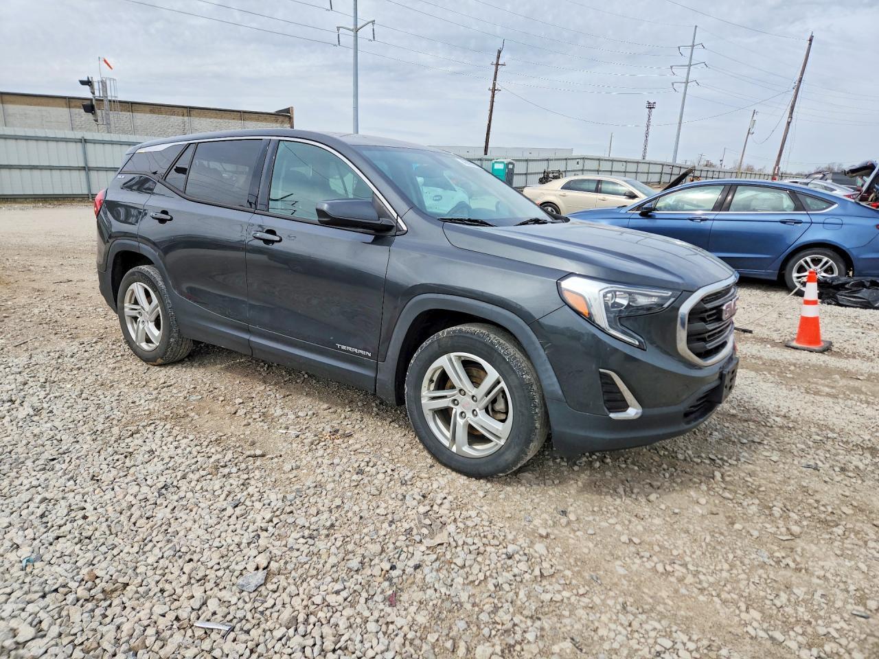 2018 GMC Terrian - Image 4