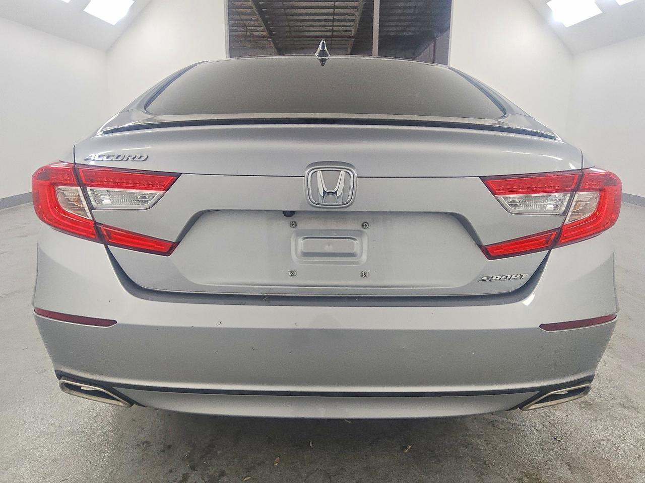 2021 Honda Accord Sport - Image 6