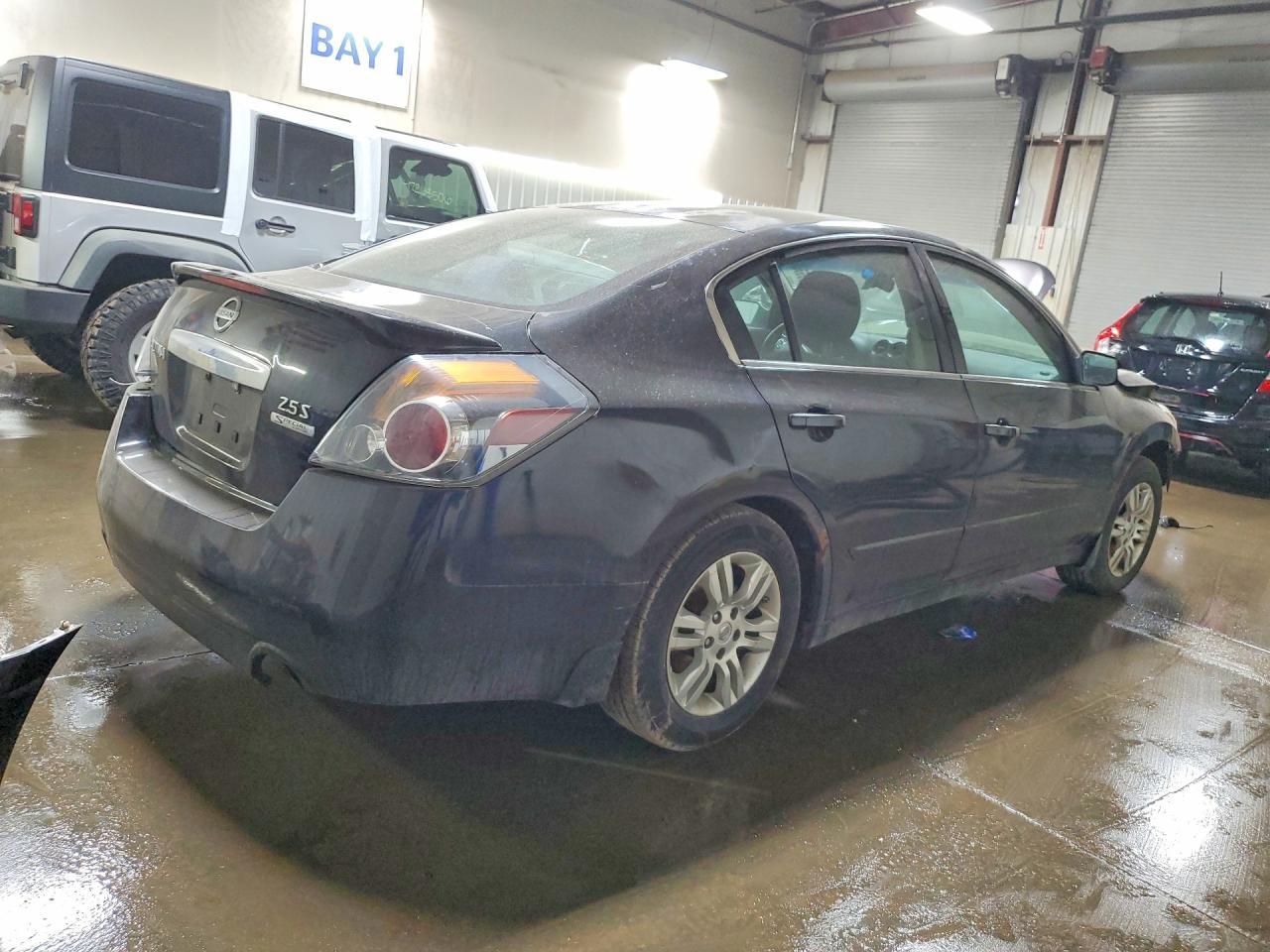 2011 Nissan Altima 2.5 - Image 3