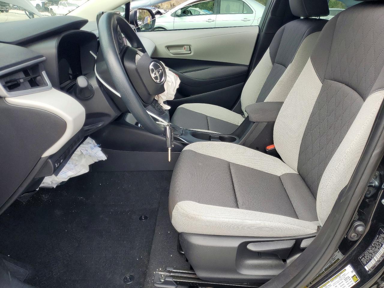 2026 Toyota Corolla Le - Фото 7