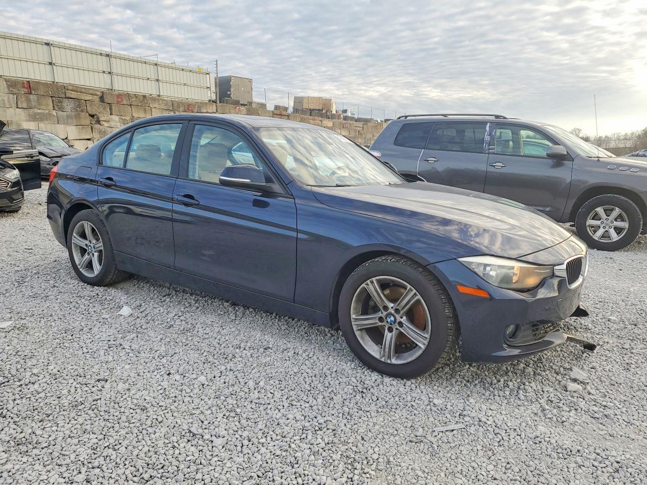 2013 BMW 328 Xi Sulev - Фото 4