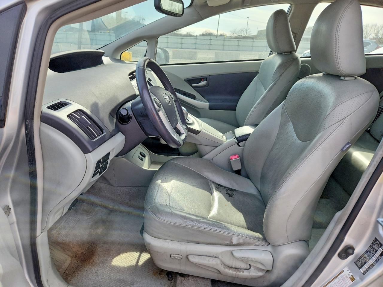 2010 Toyota Prius Iv - Фото 7