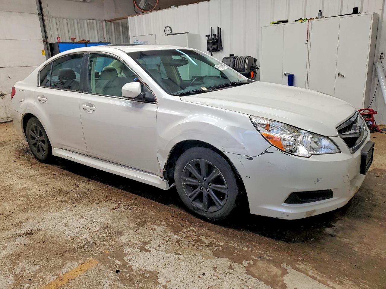 2012 Subaru Legacy - Image 4