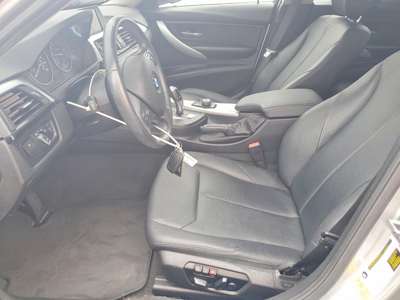 2015 BMW 320 I - Фото 7