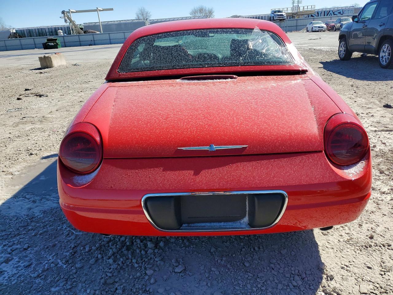 2002 Ford Thunderbird - Фото 6