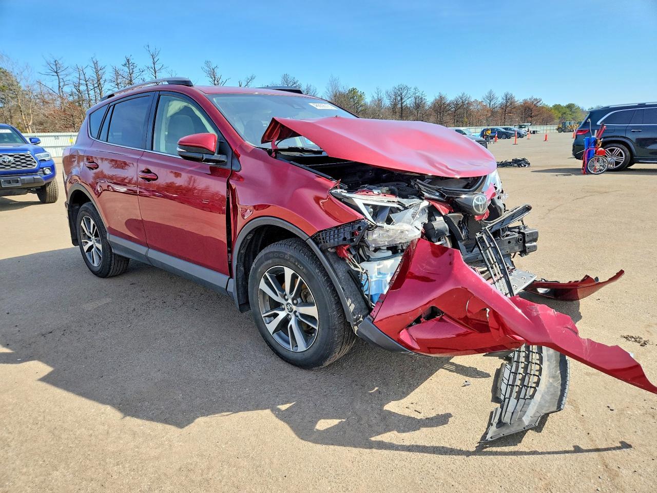 2018 Toyota Rav4 Xle - Фото 4