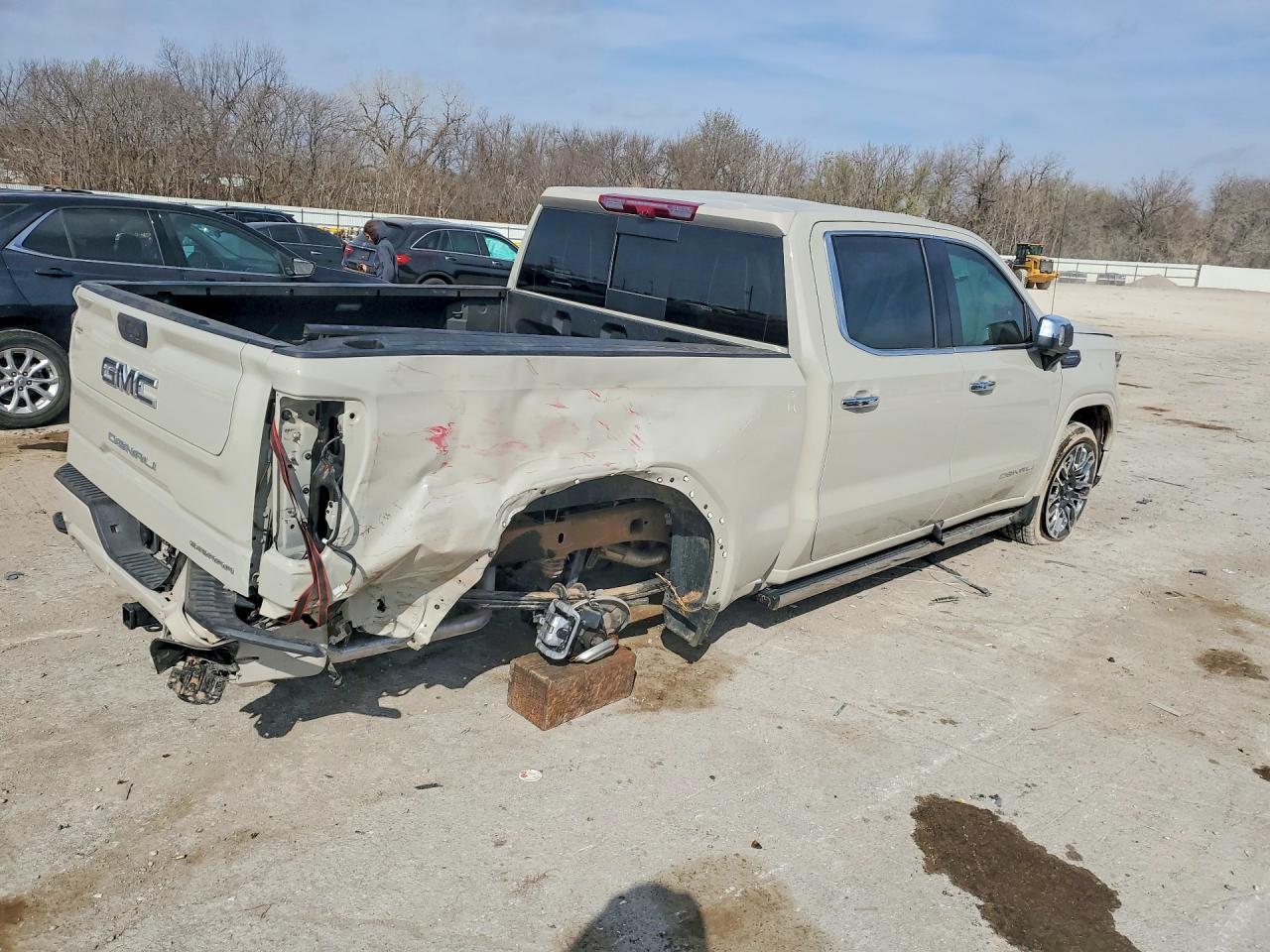 2026 GMC Sierra K1500 Denali Ultimate - Фото 3