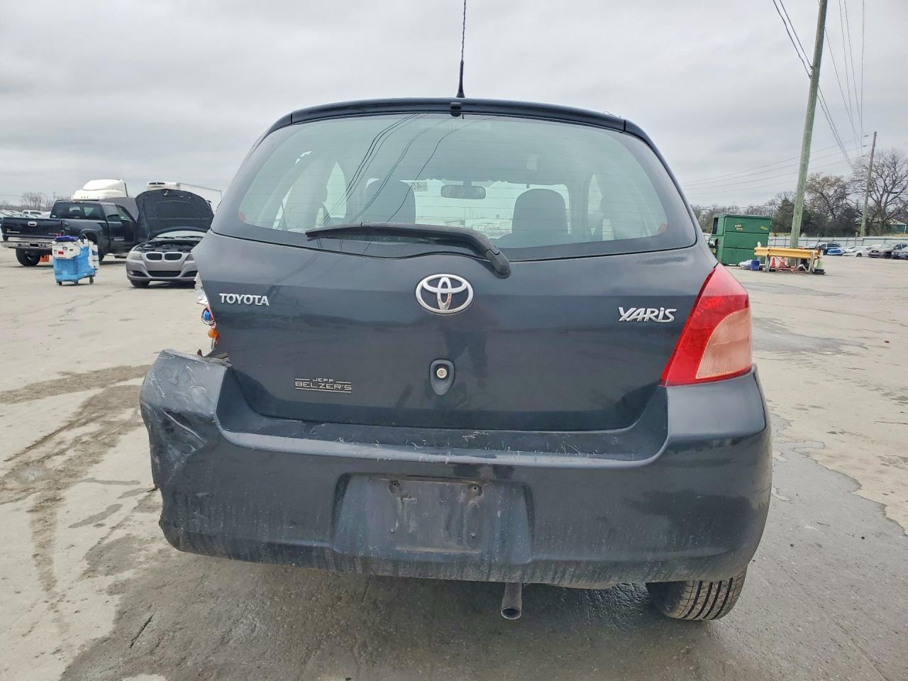 2008 Toyota Yaris Base - Фото 6