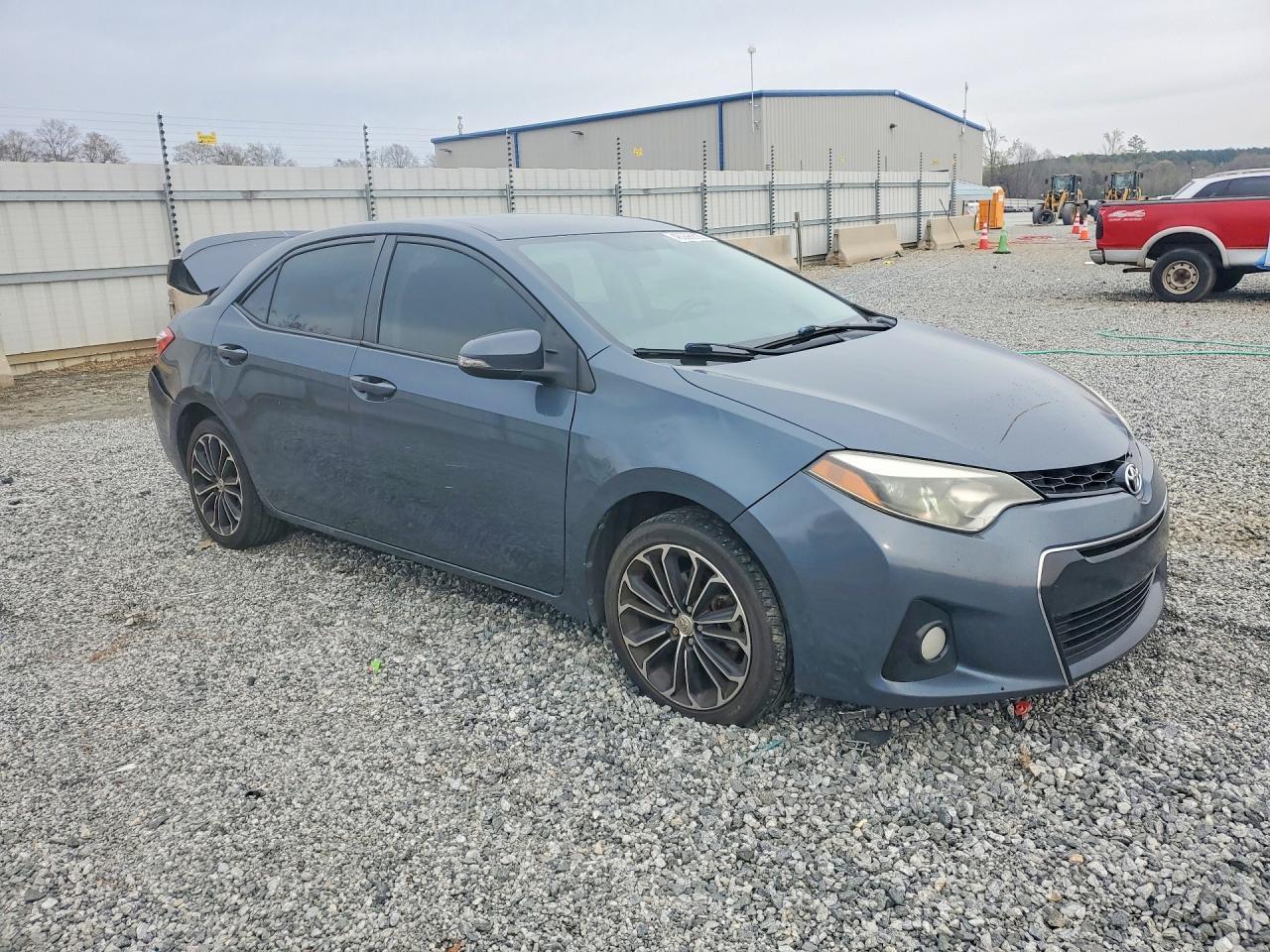 2014 Toyota Corolla S Plus - Фото 4