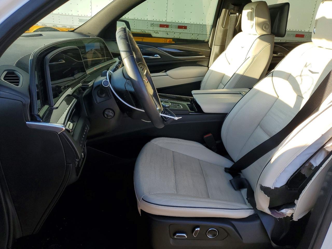 2021 Cadillac Escalade Esv Sport - Image 7